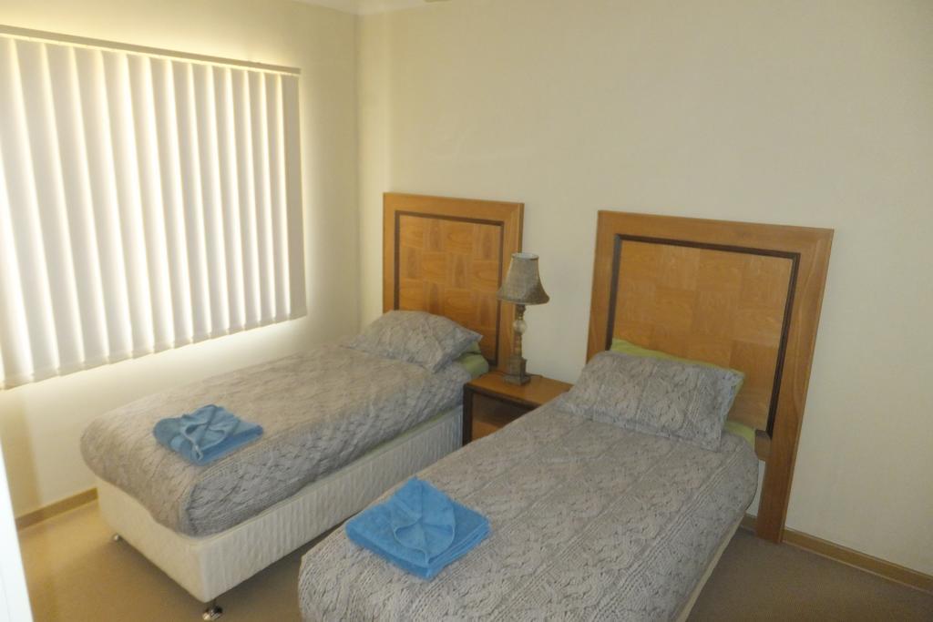 Seafront Unit 49 Villa Джуриън Бей Екстериор снимка