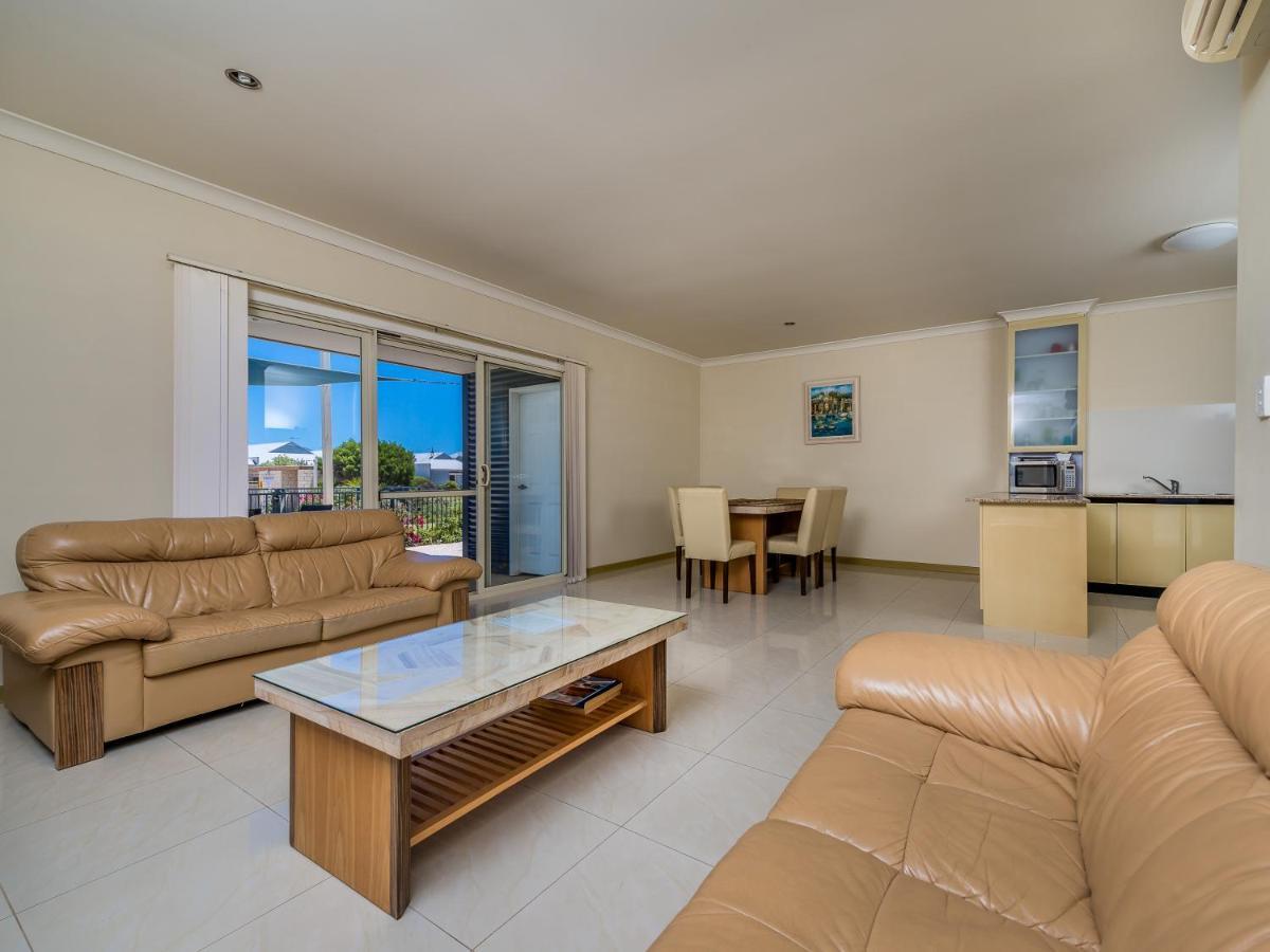 Seafront Unit 49 Villa Джуриън Бей Екстериор снимка